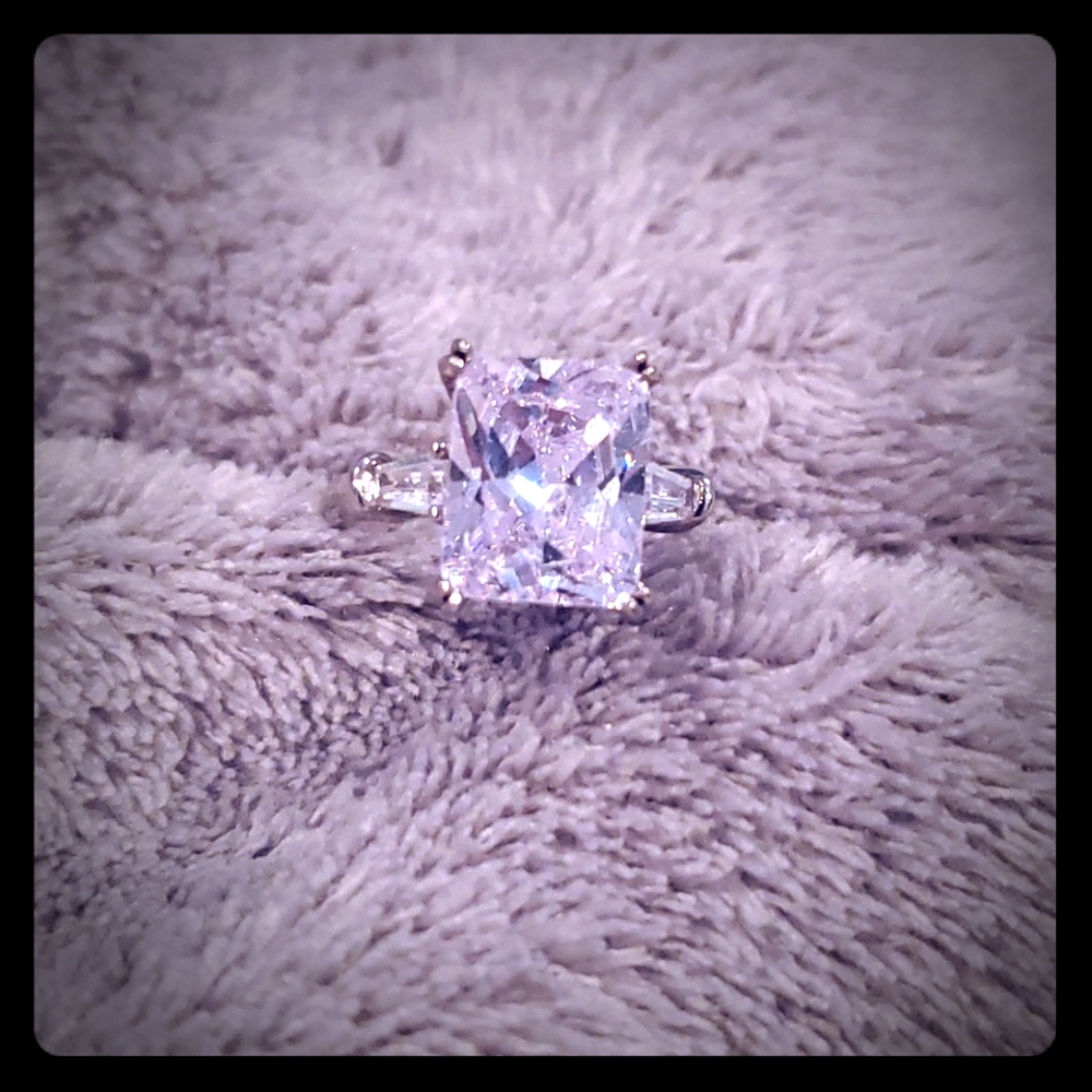 Cubic zirconia cocktail ring